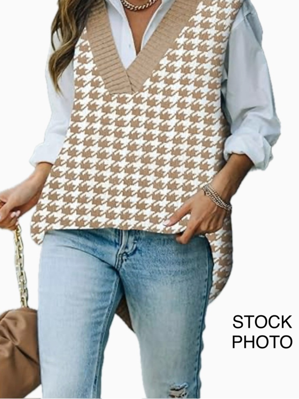 Women's Oversized Houndstooth V-Neck Sweater Vest - Camel/White